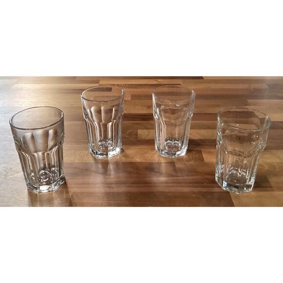 Set of 4 Libbey Gibraltar 10 oz Heavy Glass Tumblers 4” - Picture 1 of 10